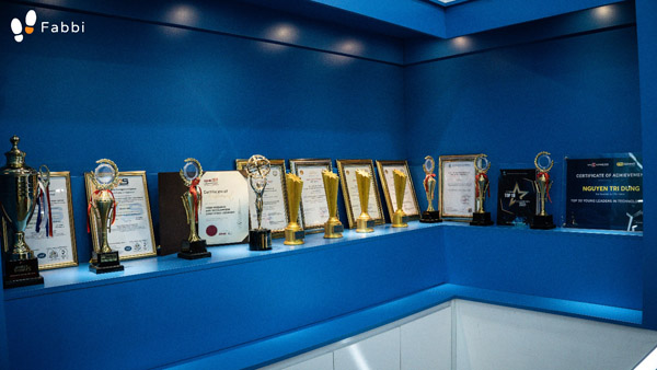 Fabbi JSC – doanh nghiệp xuất sắc nhận giải thưởng Sao Khuê 3 năm liên tiếp hạng mục dịch vụ xuất khẩu phần mềm