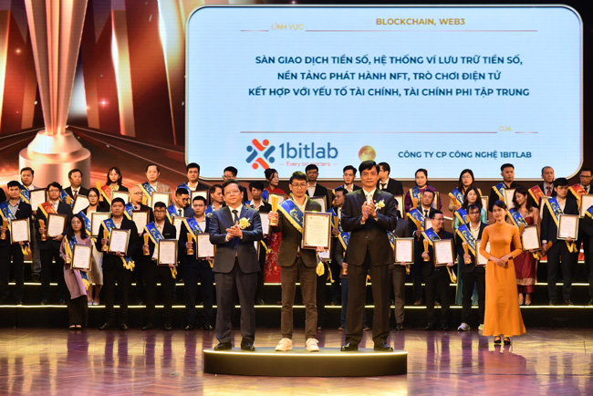 1BITLAB vinh dự nhận “Giải thưởng Sao Khuê” trong lĩnh vực dịch vụ Tư vấn giải pháp Web 3 và Phát triển NFT cho các doanh nghiệp nước ngoài
