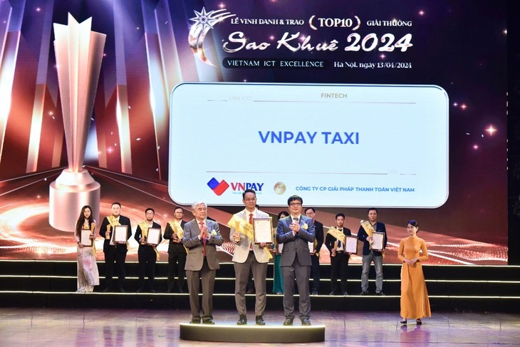 VNPAY Taxi lọt top 10 Sản phẩm xuất sắc Sao Khuê 2024