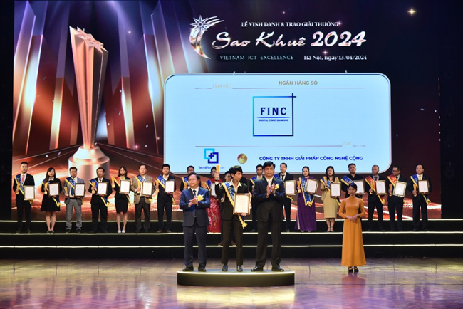 Phần mềm ngân hàng lõi kỹ thuật số FINC (Digital Core Banking FINC) của TechPlus vinh dự nhận giải thưởng Sao Khuê 2024