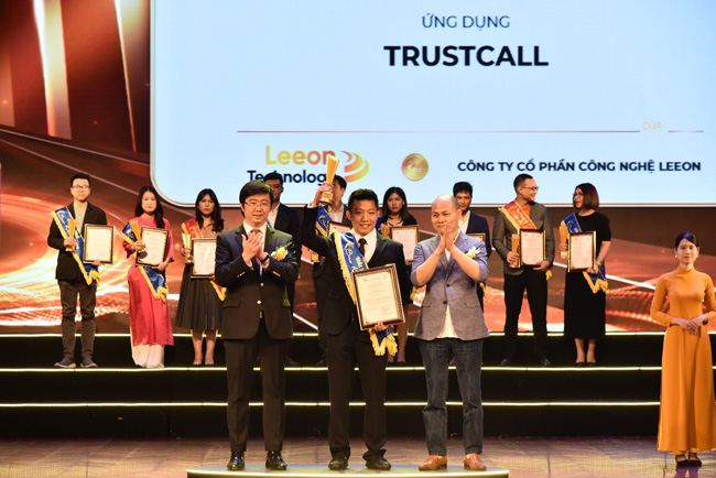 Nền tảng nhận diện và phòng chống cuộc gọi rác thông minh - TrustCall đạt giải thưởng Sao Khuê 2024