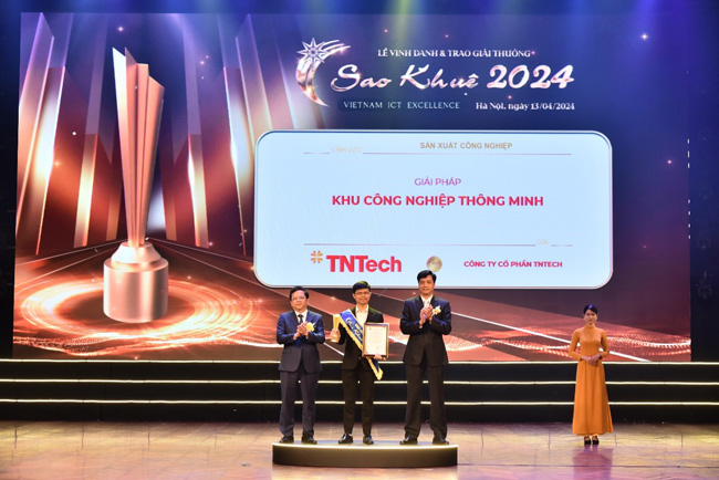 Giải pháp KCN thông minh của TNTech by ROX giành giải thưởng Sao Khuê 2024